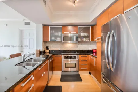 2030 S Douglas Rd # 718, Coral Gables FL 33134
