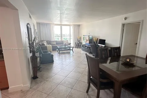 100 Bayview Dr # 601, Sunny Isles Beach FL 33160