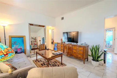 1050 NW 142nd St, Miami FL 33168