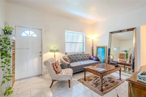 1050 NW 142nd St, Miami FL 33168