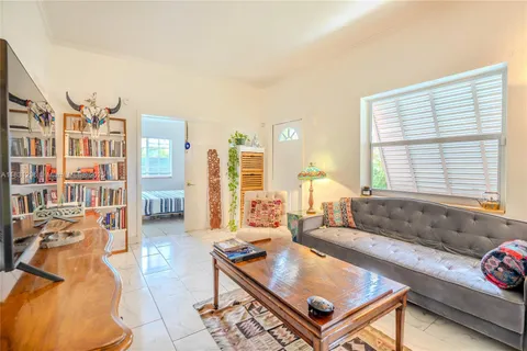 1050 NW 142nd St, Miami FL 33168