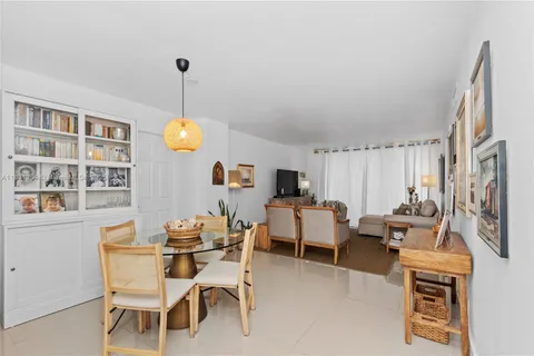 3301 N Country Club Dr # 607, Aventura FL 33180