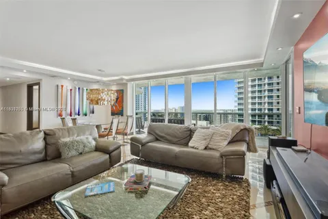 1800 S Ocean Dr # 1810, Hallandale Beach FL 33009