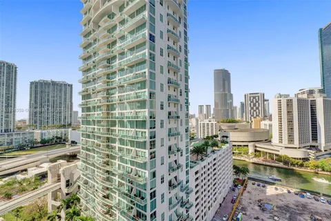 55 SE 6th St # 1801, Miami FL 33131