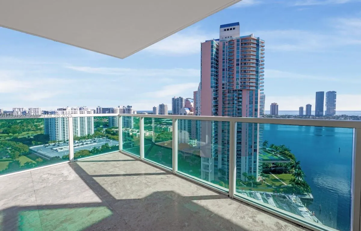 3330 NE 190th St # 1912, Aventura FL 33180