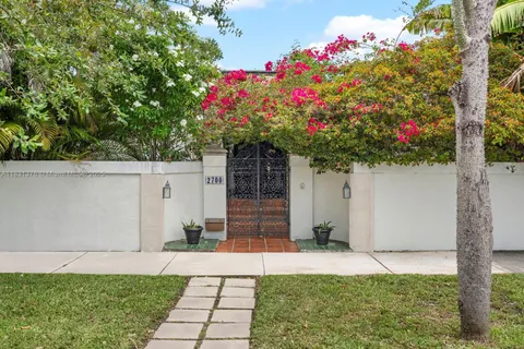 2700 SW 4th Ave, Miami FL 33129