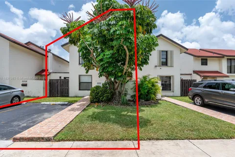 10114 NW 4th Ln # 12, Miami FL 33172