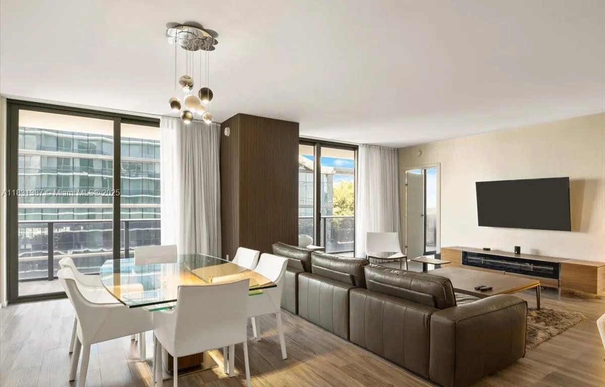 801 S Miami Ave # 4708, Miami FL 33130