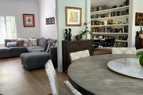 678 Woodcrest Rd, Key Biscayne FL 33149