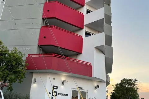 2300 NW 7th Street # 304, Miami FL 33125