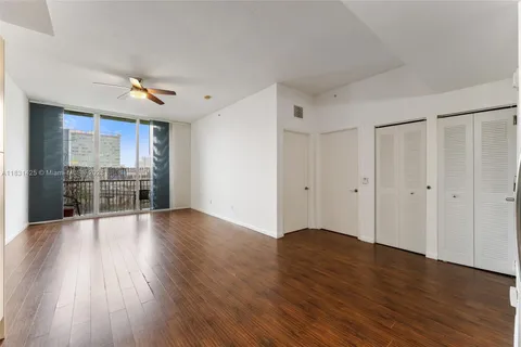 1350 NW 8th Ct # 5, Miami FL 33136