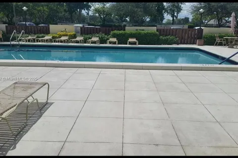 10777 W Sample Rd # 1104, Coral Springs FL 33065