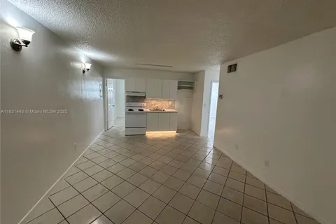 7841 Johnson St # 102, Pembroke Pines FL 33024