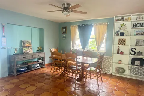 715 E Caribbean Dr E, Lower Keys FL 33042
