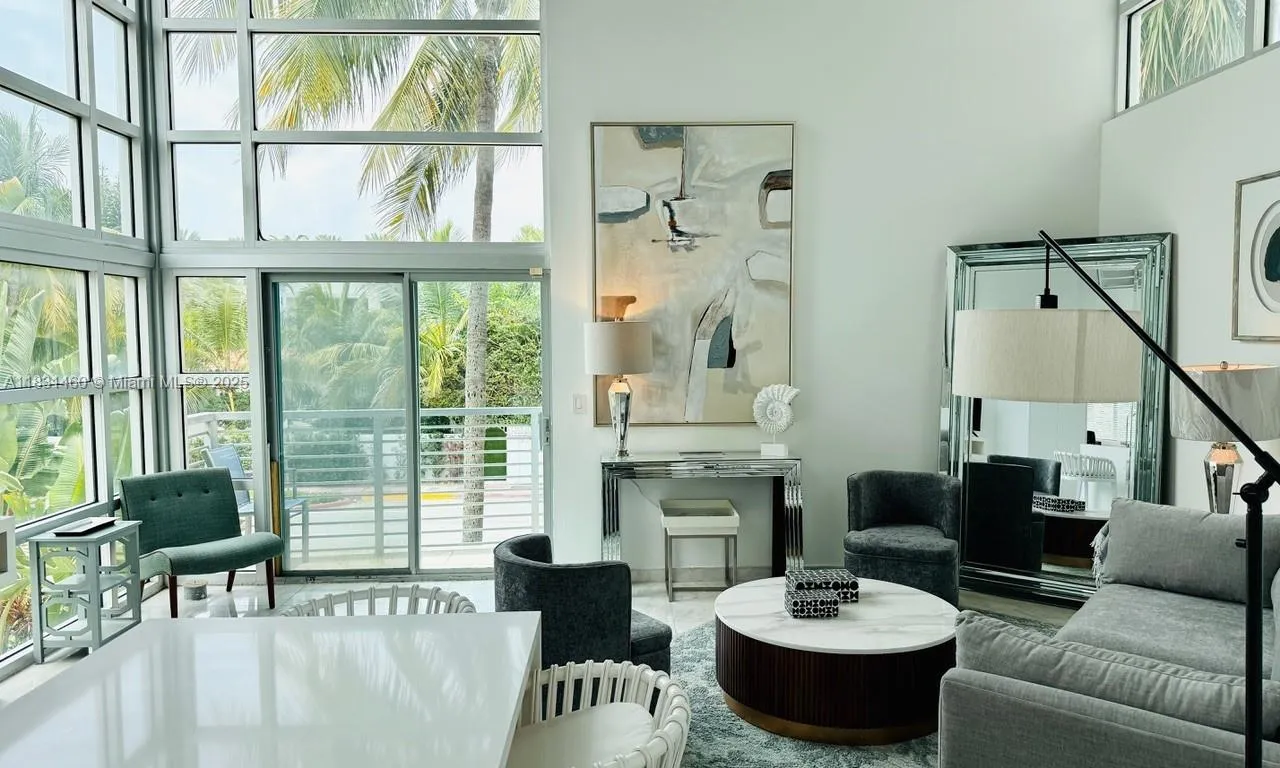 7700 Collins Ave # 5, Miami Beach FL 33141