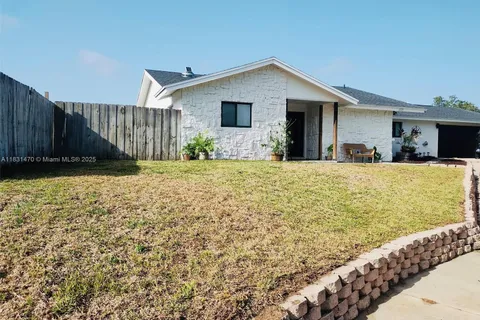 2575 Indian Hills Ct, Titusville FL 32780