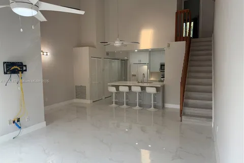 431 SE 14th St, Dania Beach FL 33004