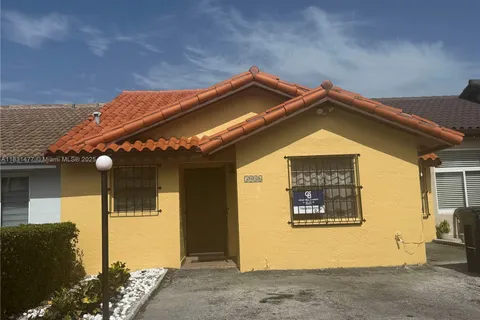 5046 SW 145th Ave, Miami FL 33175