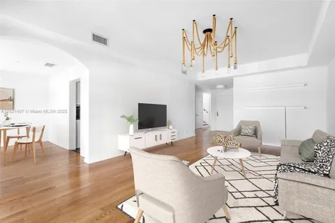 1415 Sunset Harbour Dr # 406, Miami Beach FL 33139