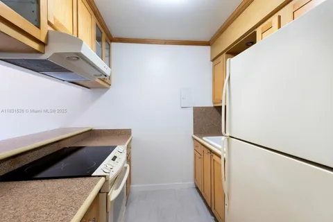 3181 SW 13 # 314, Miami FL 33145