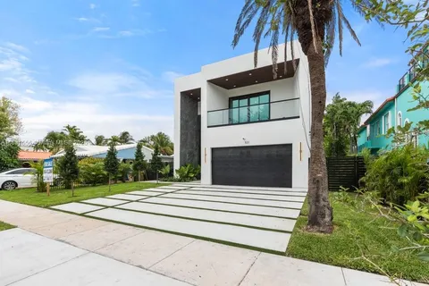 531 NE 10th Ave, Fort Lauderdale FL 33301