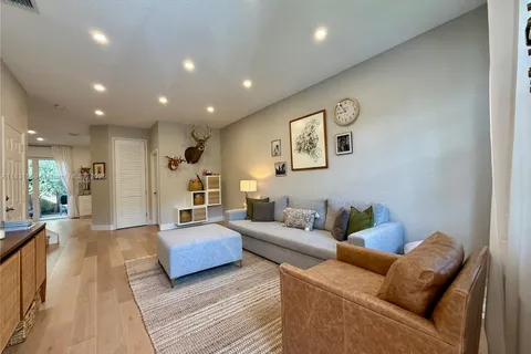 12820 SW 132nd Ter, Miami FL 33186