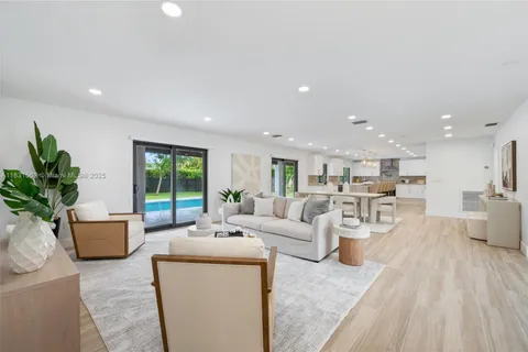 10704 SW 133rd Ter, Miami FL 33176