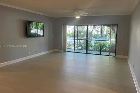 6314 W Longboat Ln W # 104, Boca Raton FL 33433