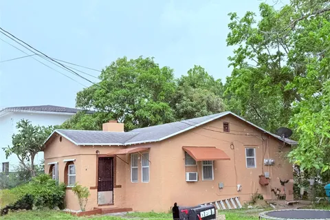 5158 NW 19th Ave, Miami FL 33142