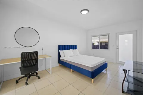 550 NE 82nd Ter # 3, Miami FL 33138