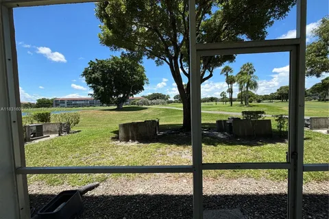 13475 SW 9th St # 111A, Pembroke Pines FL 33027