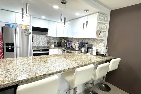 1801 S Ocean Dr # 642, Hallandale Beach FL 33009
