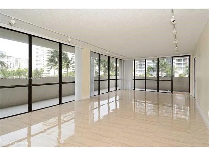 2049 S Ocean Dr # 210, Hallandale Beach FL 33009