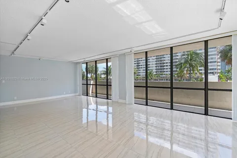 2049 S Ocean Dr # 210, Hallandale Beach FL 33009