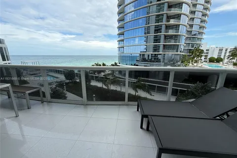 15811 Collins Ave # 507, Sunny Isles Beach FL 33160