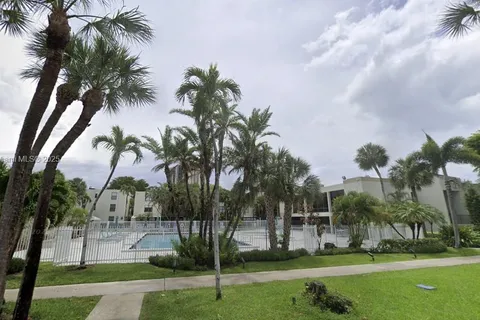 20381 NE 30th Ave # 7, Aventura FL 33180
