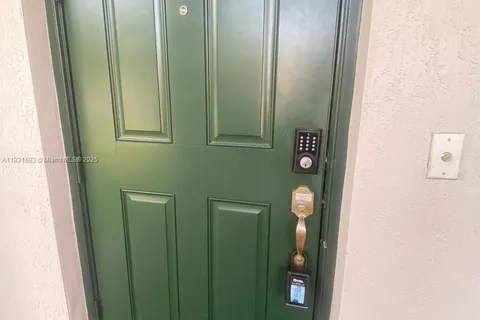 9408 SW 171st Pl # 9408, Miami FL 33196