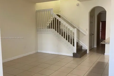 9408 SW 171st Pl # 9408, Miami FL 33196