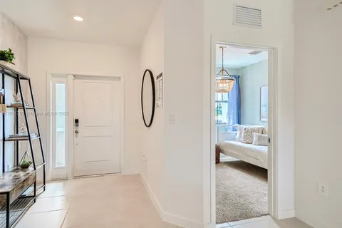 1484 NE 3rd Ave # 0, Florida City FL 33034