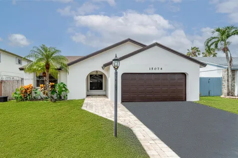 15074 SW 13th Pl, Sunrise FL 33326