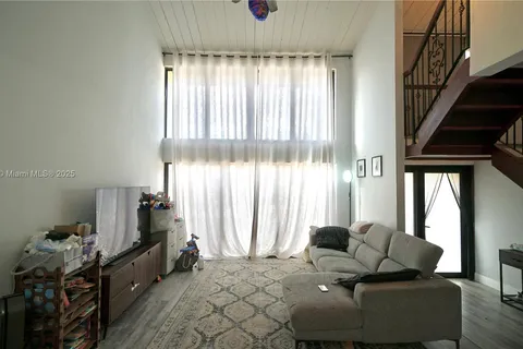 741 E Coco Plum Cir # 2, Plantation FL 33324