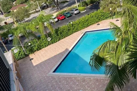 2160 SW 16th Ave # 421, Miami FL 33145
