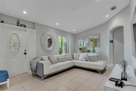 25235 SW 133rd Ave, Homestead FL 33032