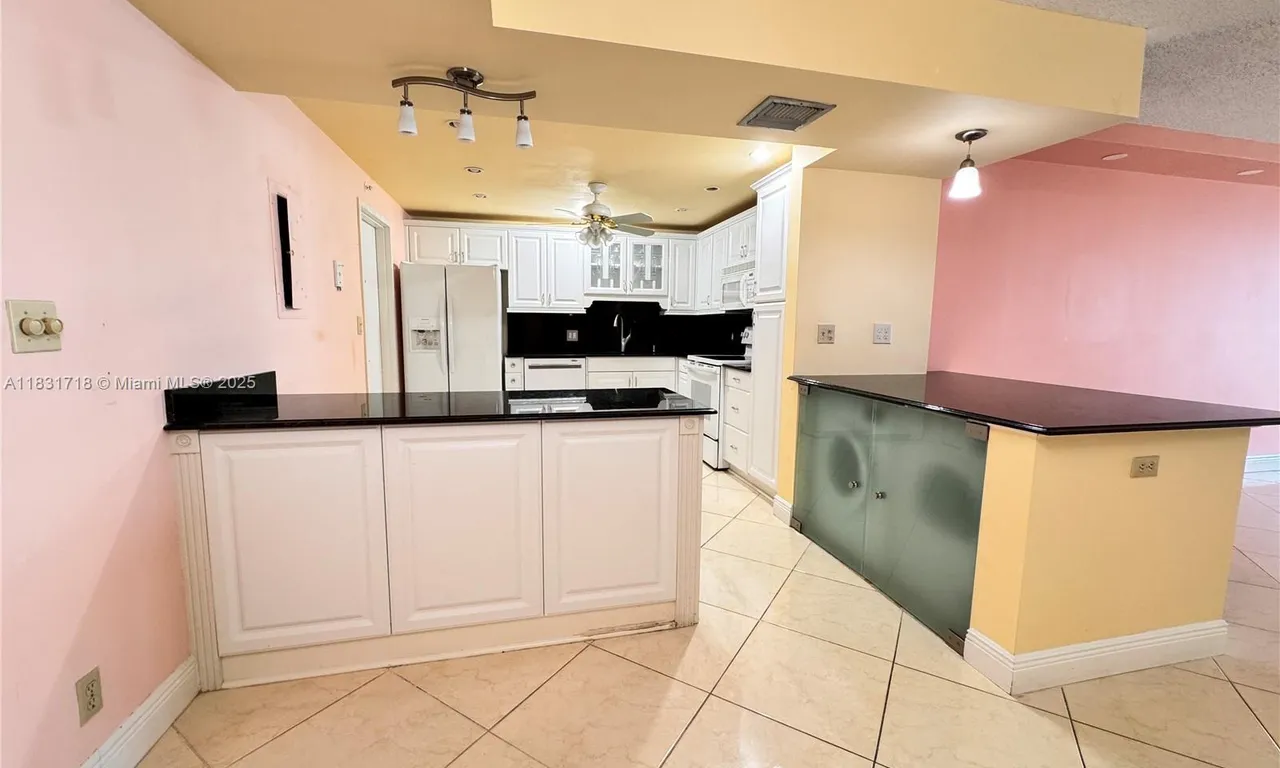 1370 S Ocean Blvd # 2807, Pompano Beach FL 33062