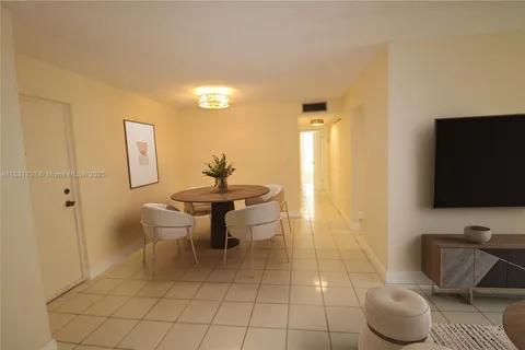 9410 W Flagler St # 1, Miami FL 33174