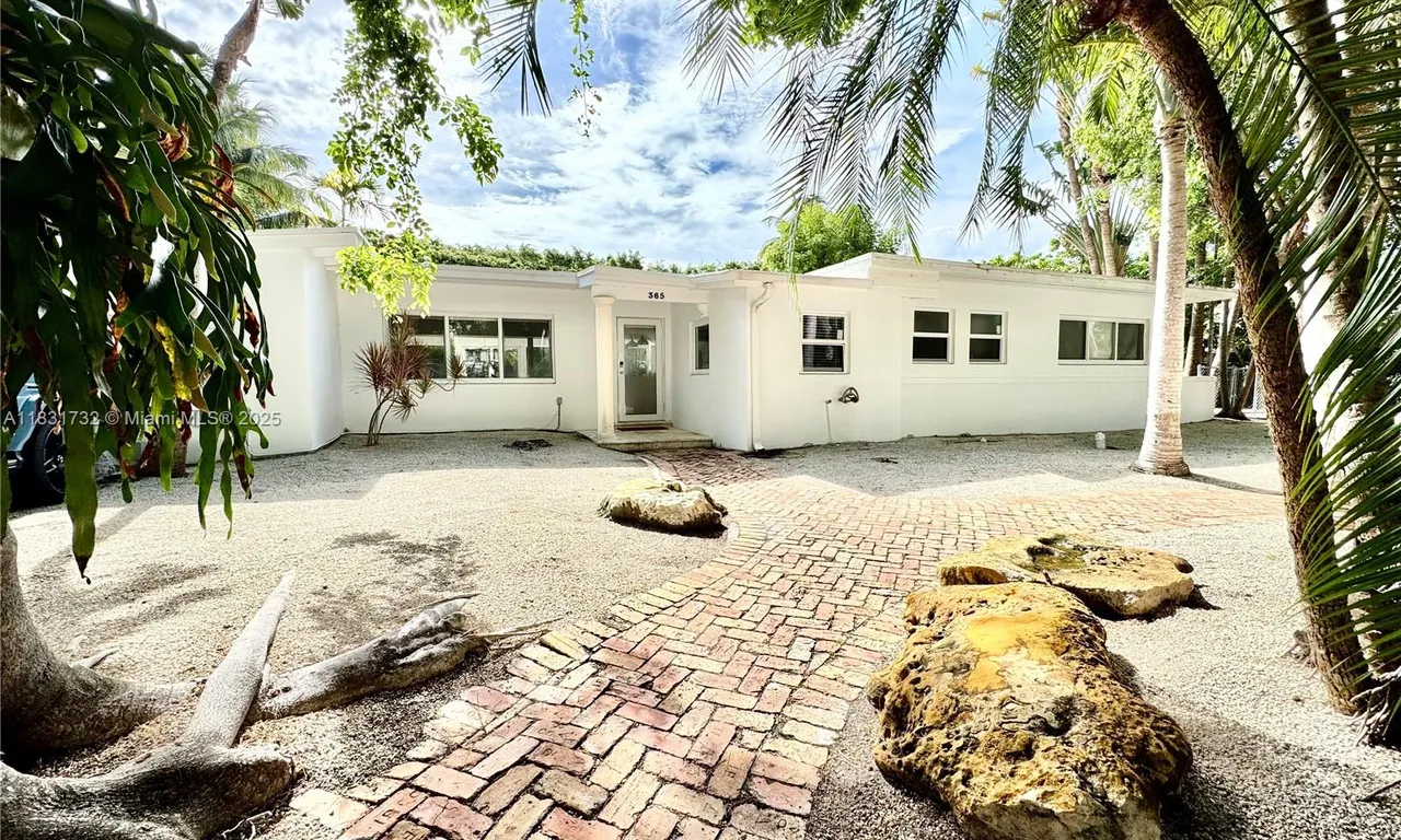 365 Caribbean Rd, Key Biscayne FL 33149