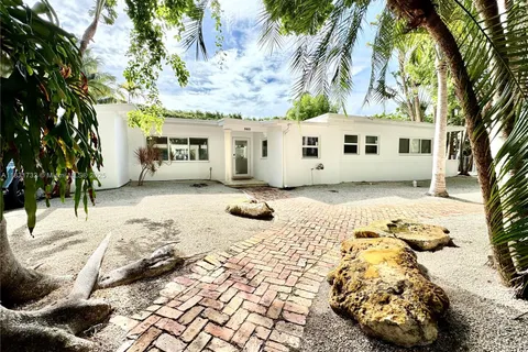 365 Caribbean Rd, Key Biscayne FL 33149