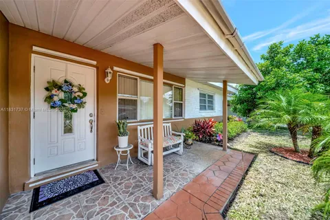 2201 N 57th Ter, Hollywood FL 33021