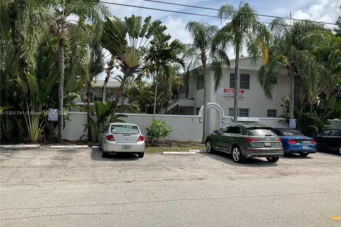 510 SE 9th St # 3, Fort Lauderdale FL 33316
