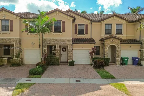 11574 SW 254th St, Homestead FL 33032